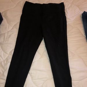 Max & Mia Black Leggings SIZE: Medium